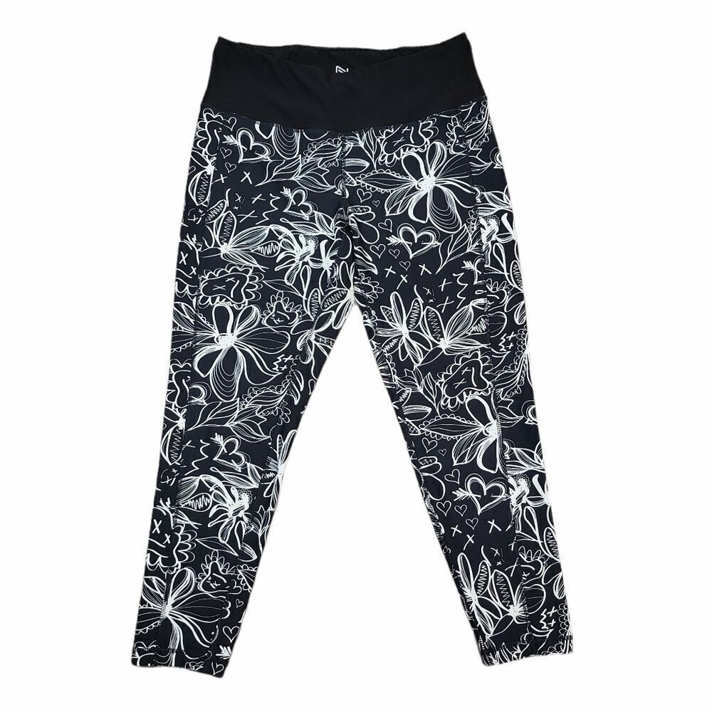 Nola Active Black & White Floral Leggings 0X